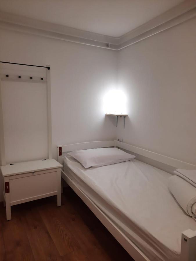 New Generation Hostel Prague Center Экстерьер фото