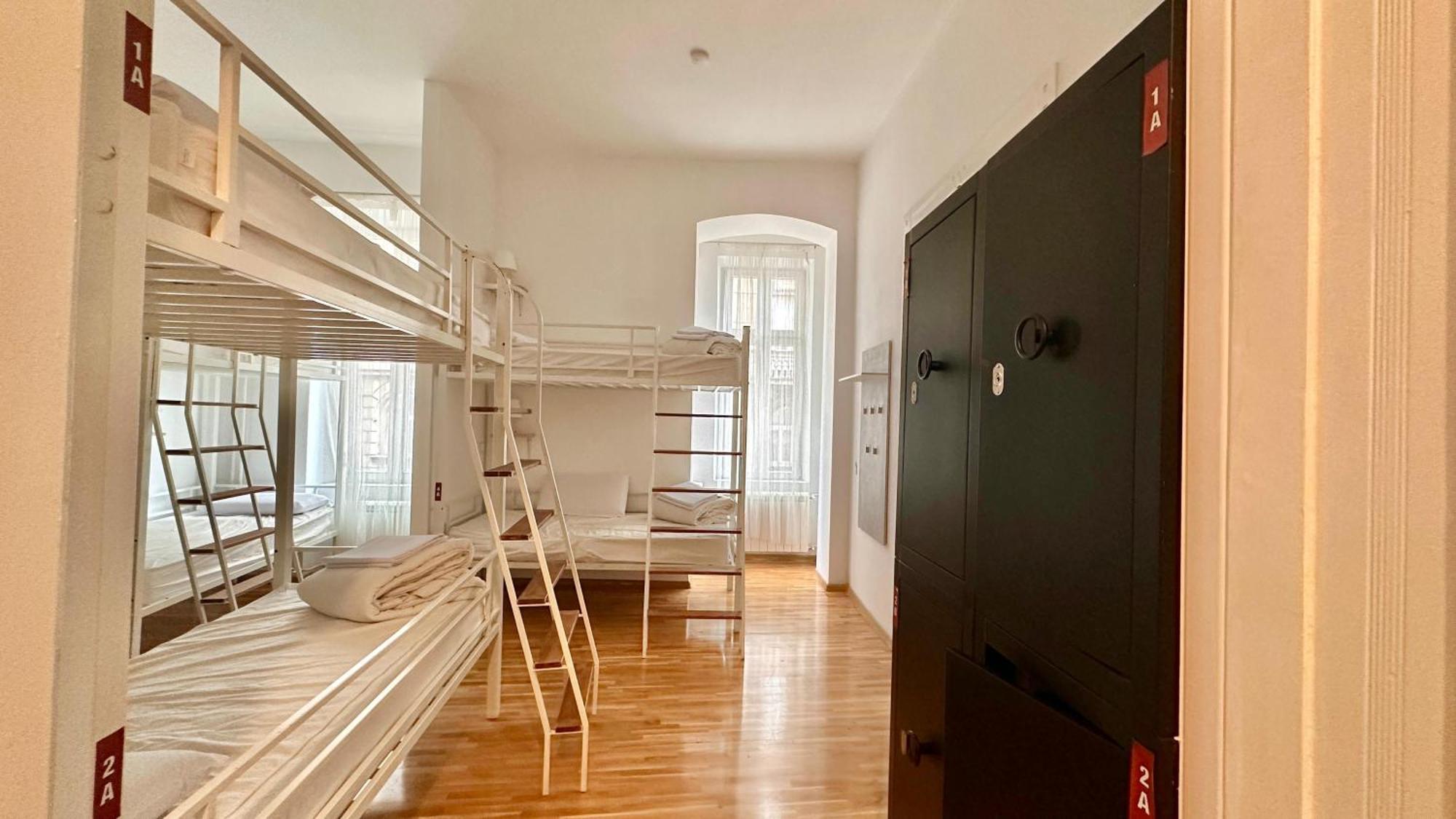 New Generation Hostel Prague Center Экстерьер фото